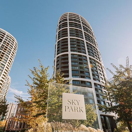 Skau Blue Residence In Sky Park 21 Floor 2 Tower Panoramic View Free Parking Pressburg Exterior foto